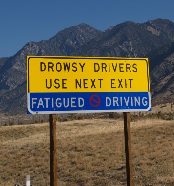 No Drowsy Driving. Labeled for reuse under Wikimedia Commons.