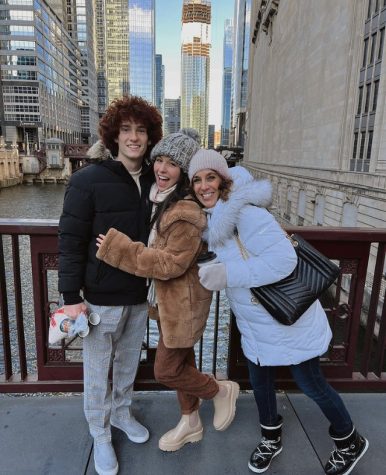 Anna Barber is able to travel to Chicago with her family and friends during a break to spend more time with her family. 